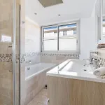 Skyline 2-bedroom Flat With Epic Views - Roi Chevalier Apartmán