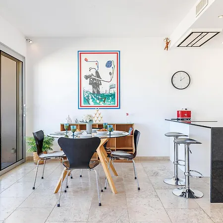 Skyline 2-bedroom Flat With Epic Views - Roi Chevalier Apartment Antibes