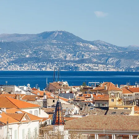 Skyline 2-bedroom Flat With Epic Views - Roi Chevalier Antibes